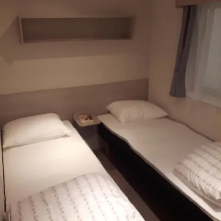 Strand Camping Holiday & Cottages Hals